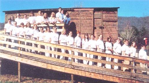 Детский мемориал Холокоста в г.Уитуелл и его создатели