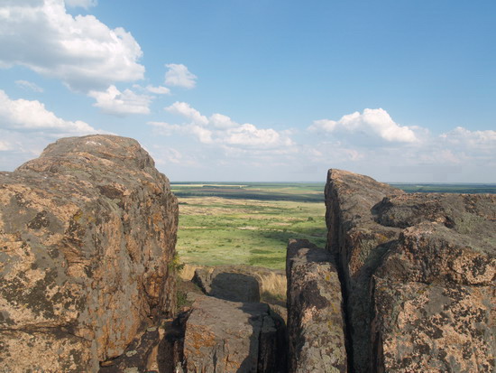 11_priazov_stone_barrows_foto_kravchenko_berdyansk